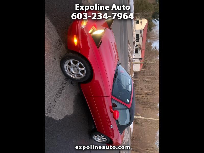 Mazda MX-5 Miata 2D Convertible 1997