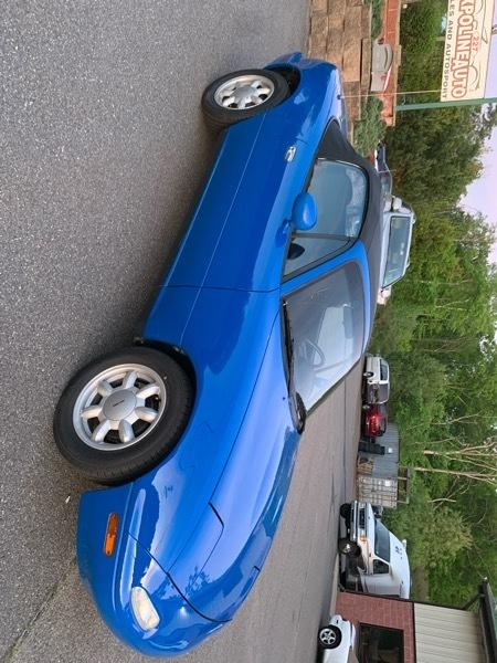 Mazda MX-5 Miata Base 1990