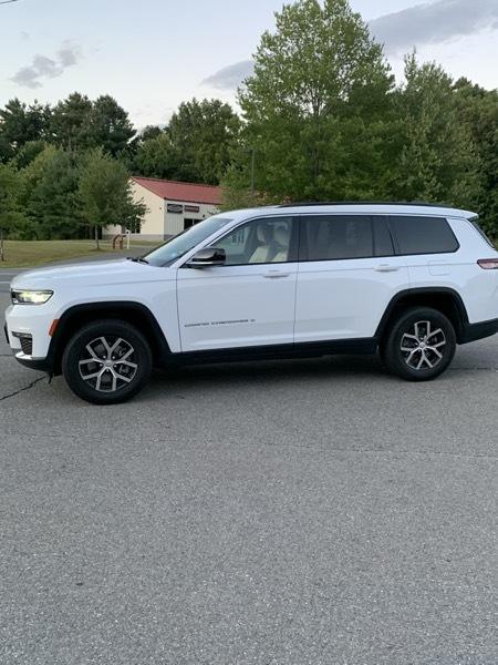 Jeep Grand Cherokee L Limited 4WD 2024