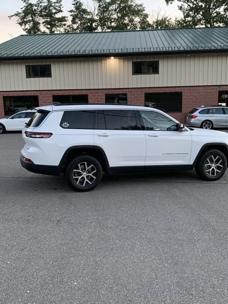 Jeep Grand Cherokee L Limited 4WD 2024