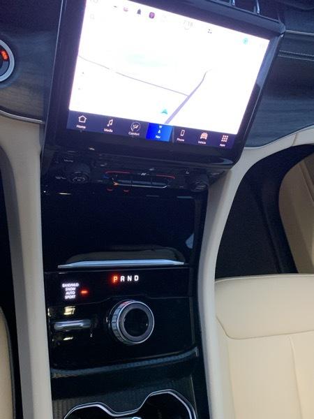 Jeep Grand Cherokee L Limited 4WD 2024