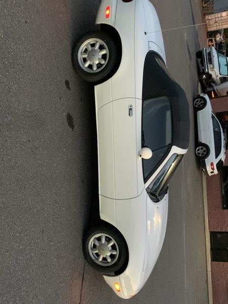 Mazda MX-5 Miata Base 1992