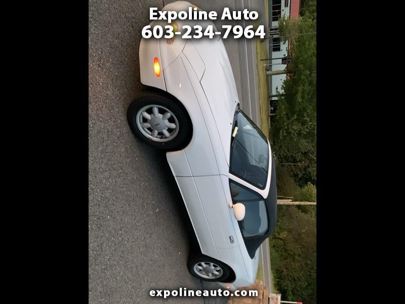 Mazda MX-5 Miata Base 1992