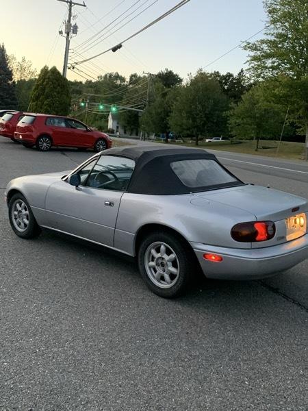 Mazda MX-5 Miata Base 1990