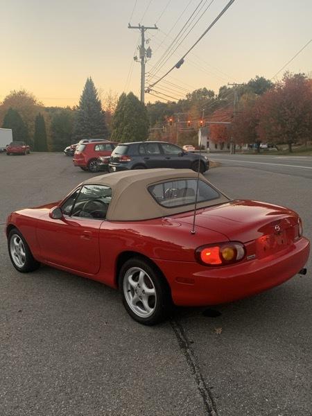 Mazda MX-5 Miata 2dr Conv Grand Touring Manual 1999