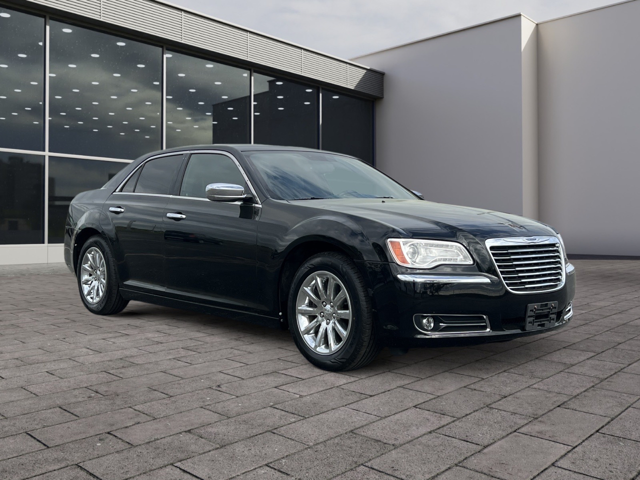 2012 Chrysler 300 4dr Sdn V6 Limited RWD