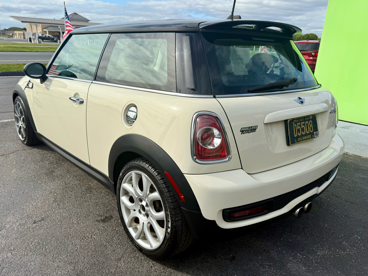MINI Cooper Hardtop 2dr Cpe S 2012 MINI Cooper Hardtop 2dr Cpe S 2012