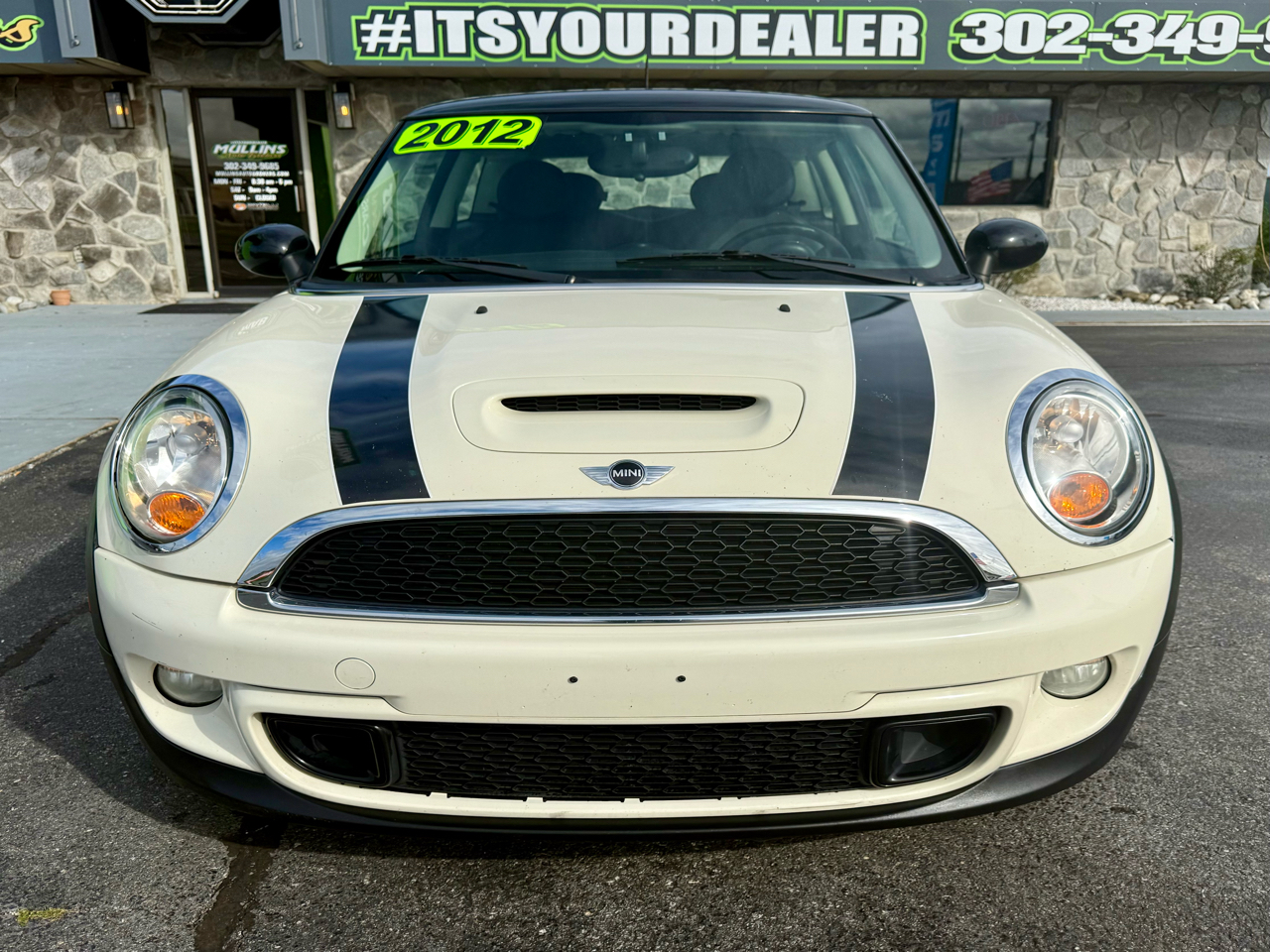 MINI Cooper Hardtop 2dr Cpe S 2012 MINI Cooper Hardtop 2dr Cpe S 2012