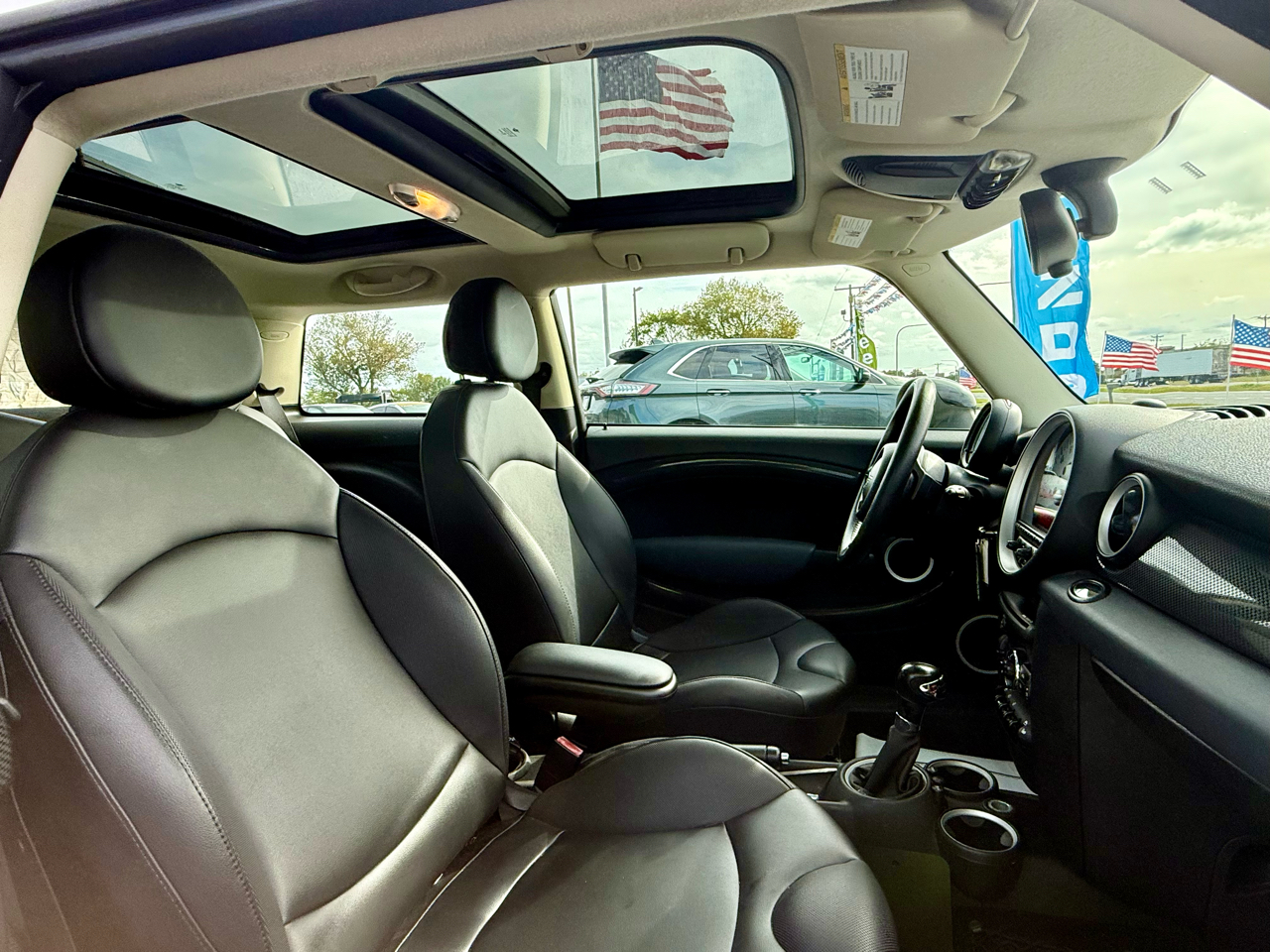 MINI Cooper Hardtop 2dr Cpe S 2012 MINI Cooper Hardtop 2dr Cpe S 2012