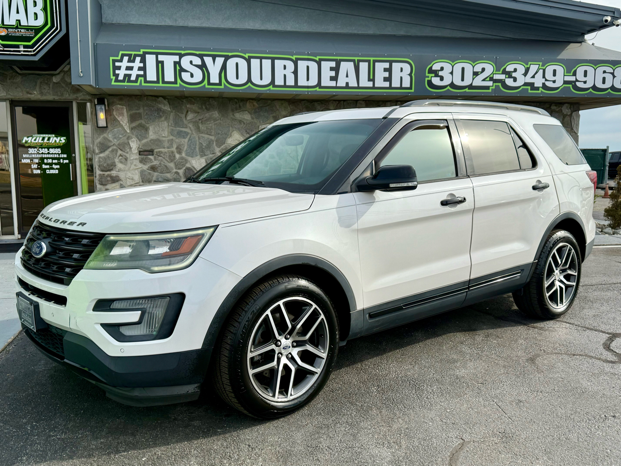 2016 Ford Explorer 4WD 4dr Sport