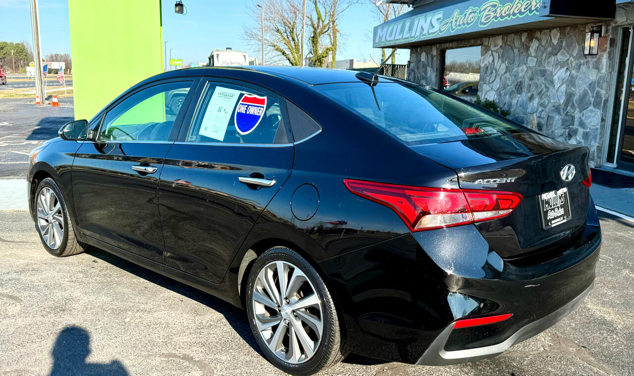 Hyundai Accent Limited Sedan IVT 2021