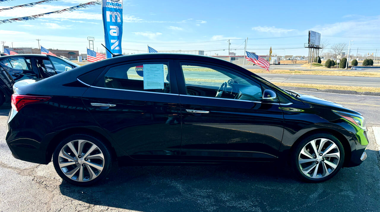 Hyundai Accent Limited Sedan IVT 2021