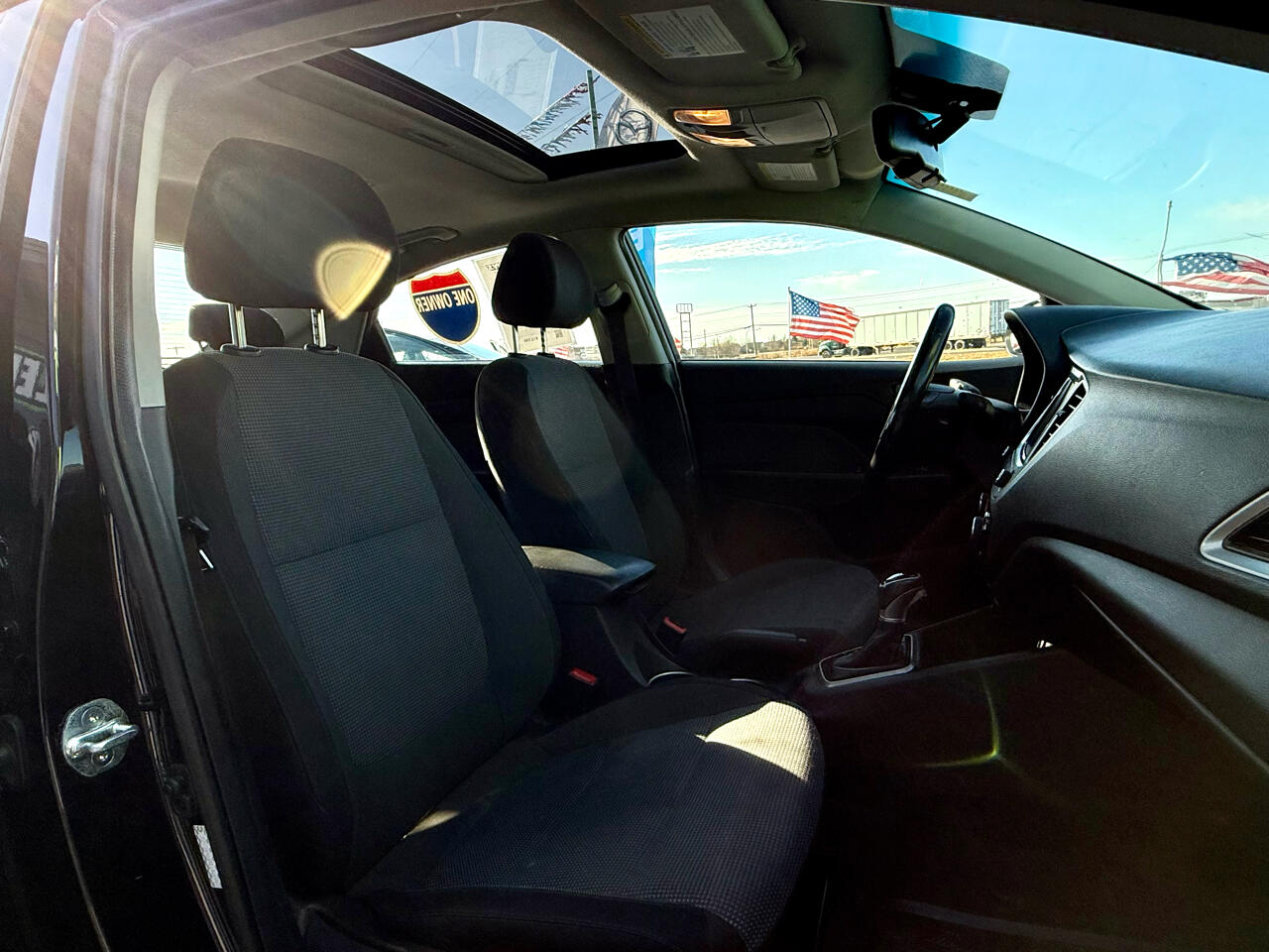 Hyundai Accent Limited Sedan IVT 2021