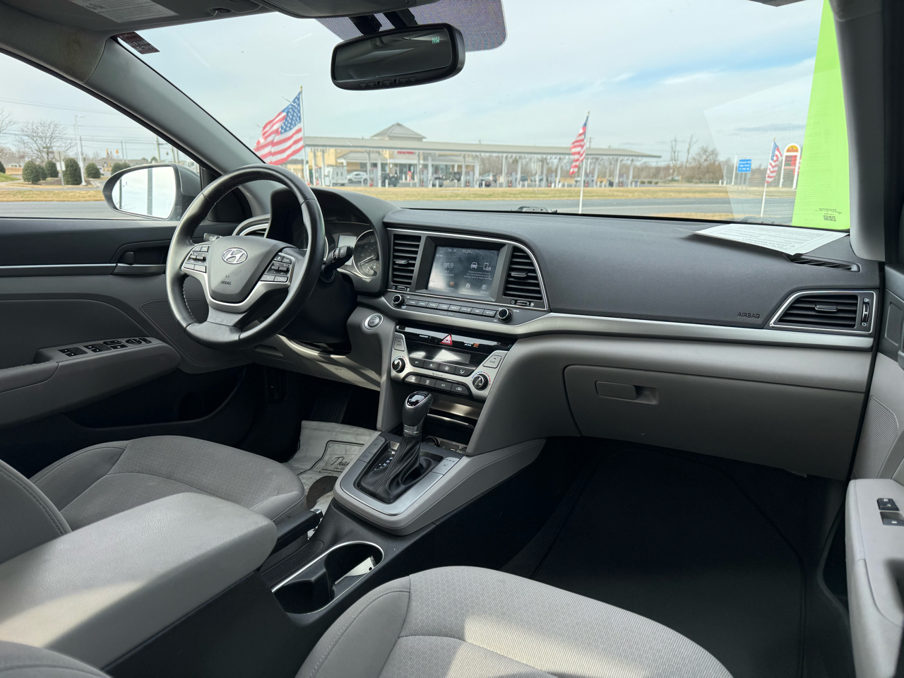 Hyundai Elantra SE 2.0L Auto (Alabama) 2017