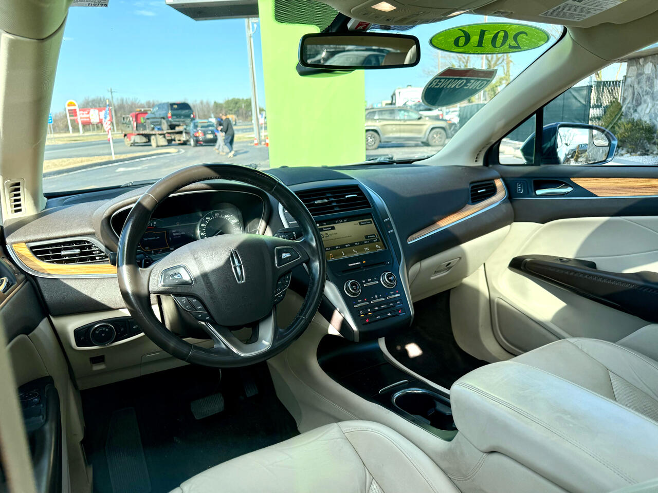 Lincoln MKC AWD 4dr Select 2016