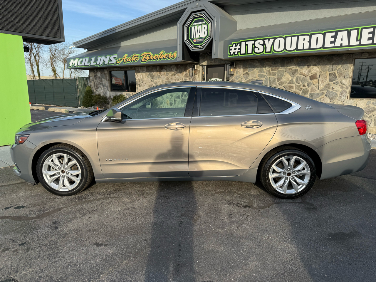 Chevrolet Impala 4dr Sdn LT w/1LT 2017