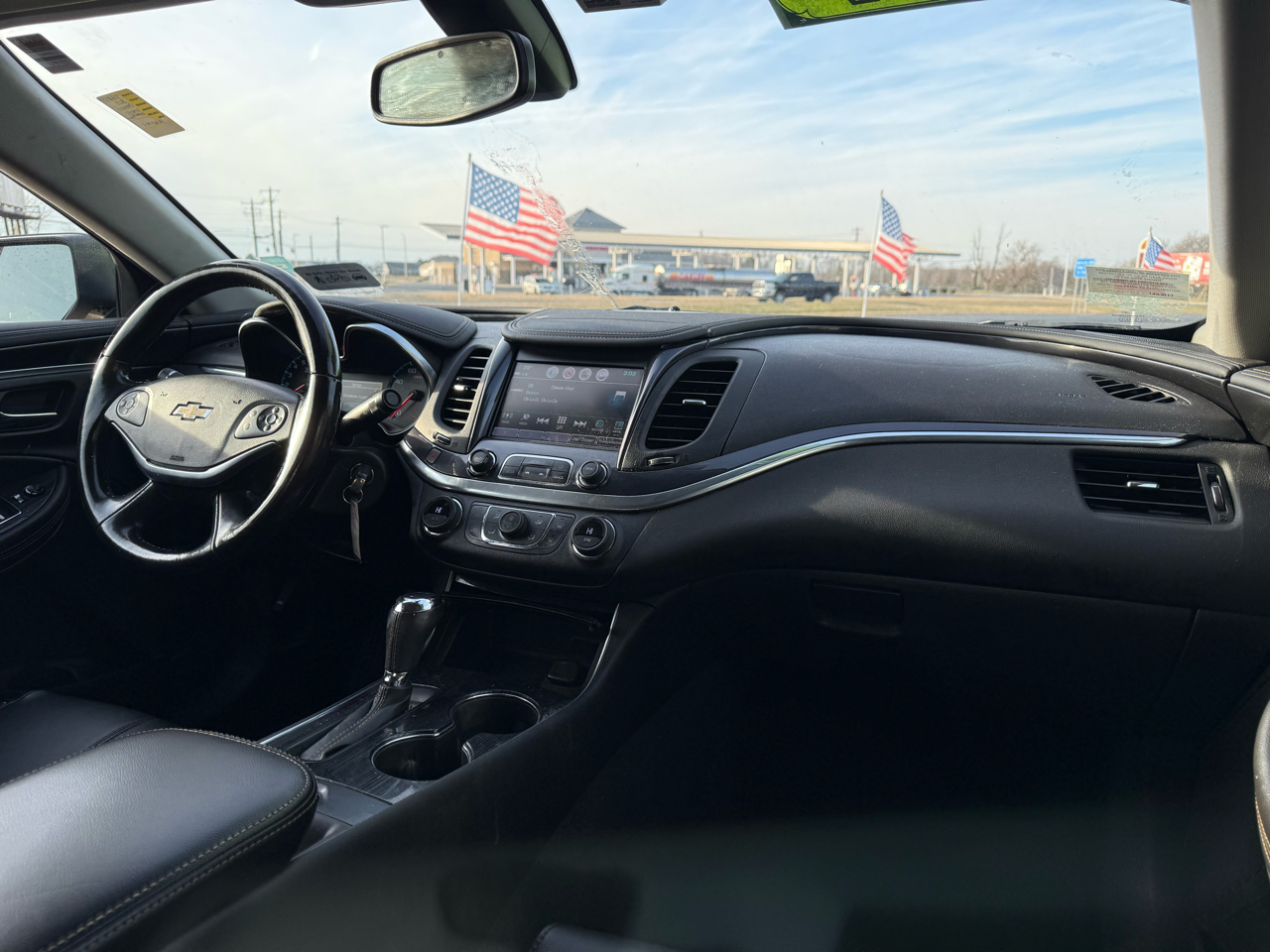 Chevrolet Impala 4dr Sdn LT w/1LT 2017