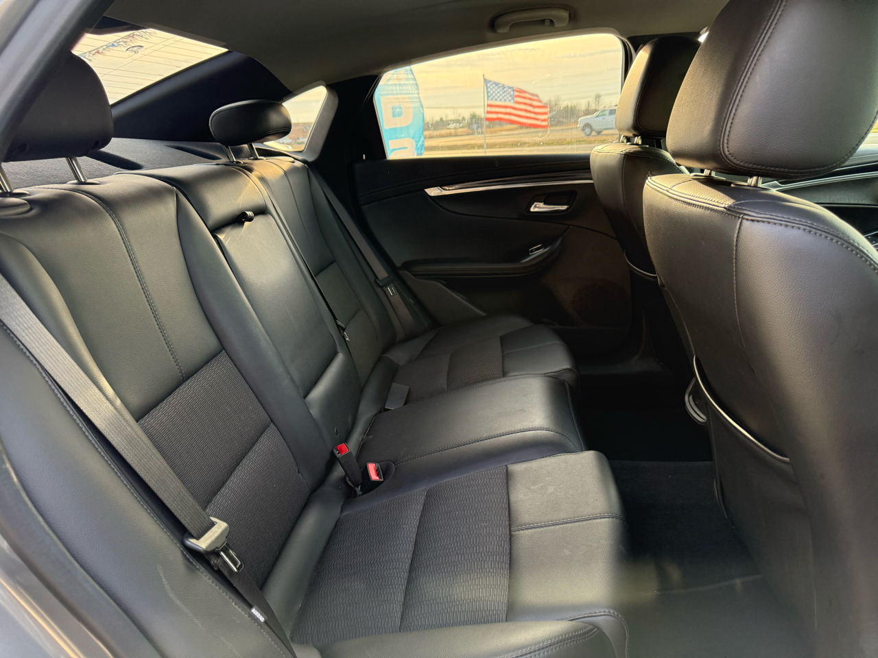 Chevrolet Impala 4dr Sdn LT w/1LT 2017