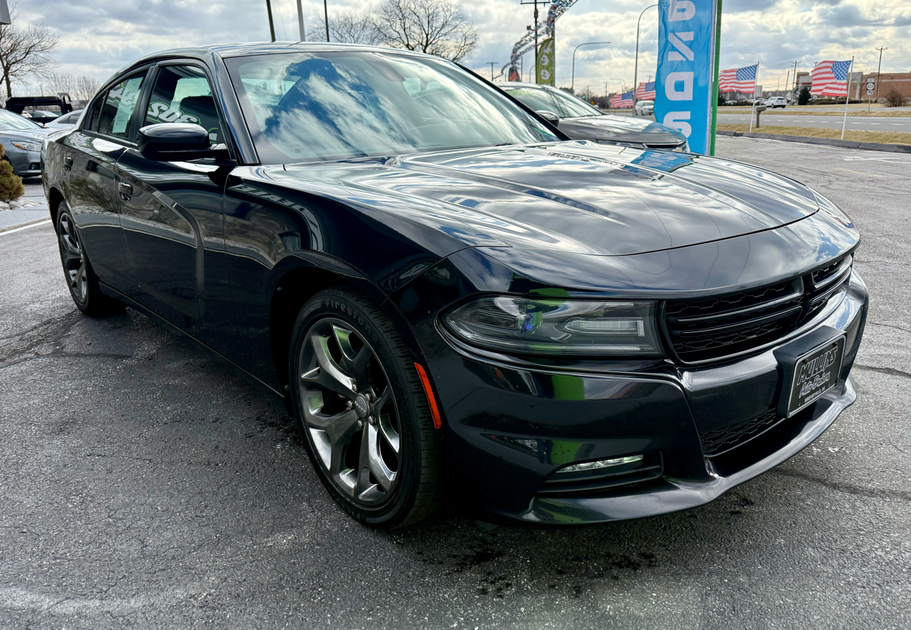 Dodge Charger 4dr Sdn SXT RWD 2015