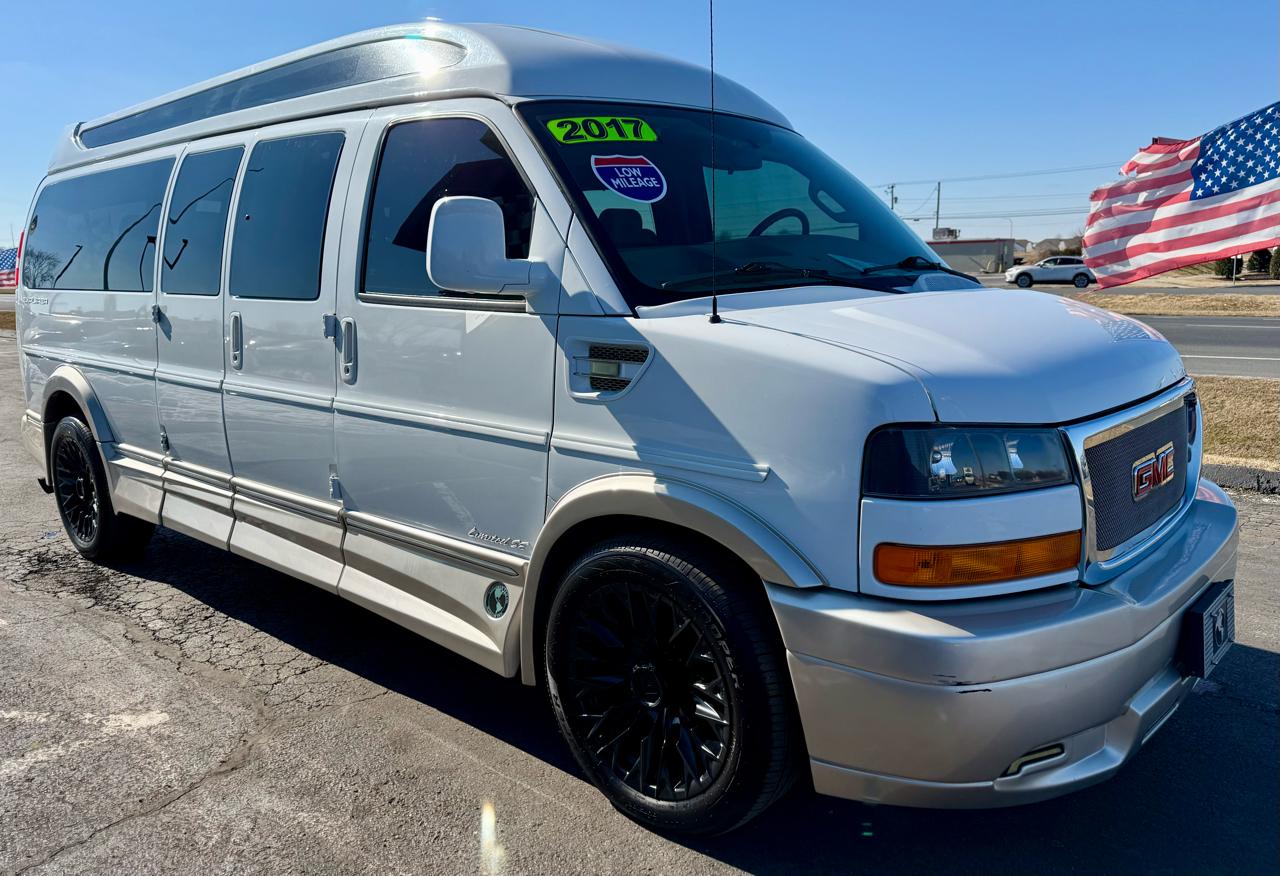 GMC Savana Cargo Van RWD 2500 155" 2017