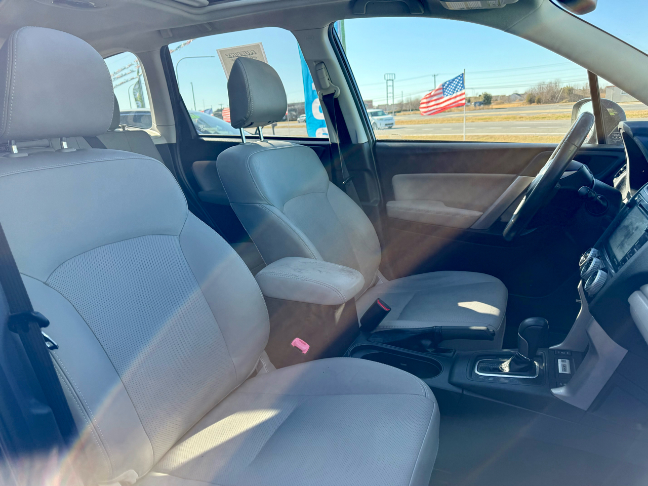 Subaru Forester 4dr CVT 2.5i Touring PZEV 2016