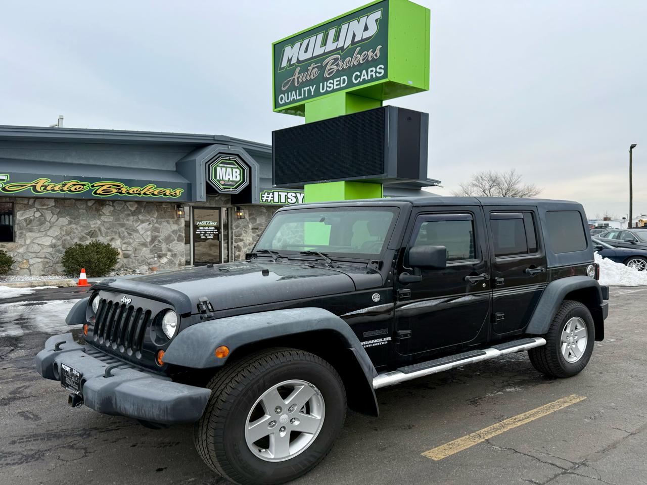 2010 Jeep Wrangler Unlimited 4WD 4dr Sport