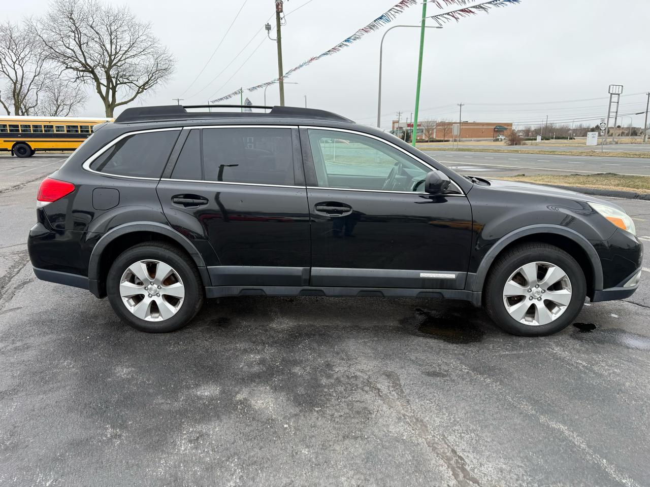 Subaru Outback 4dr Wgn H4 Auto 2.5i Ltd Pwr Moon/Navigation 2010