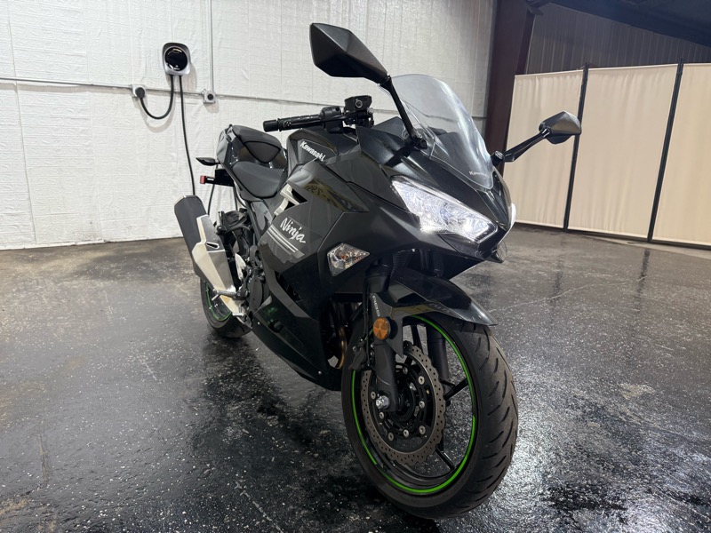 Kawasaki EX400  2022 Kawasaki EX400  2022