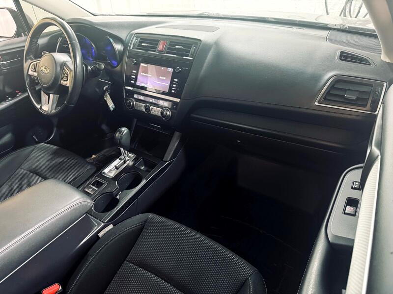 Subaru Outback 2.5i Premium 2017