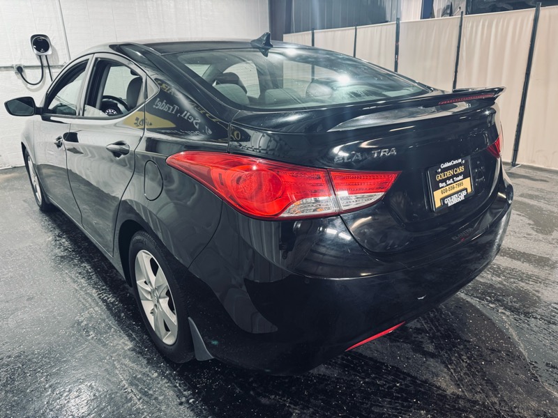 Hyundai Elantra Limited 2013