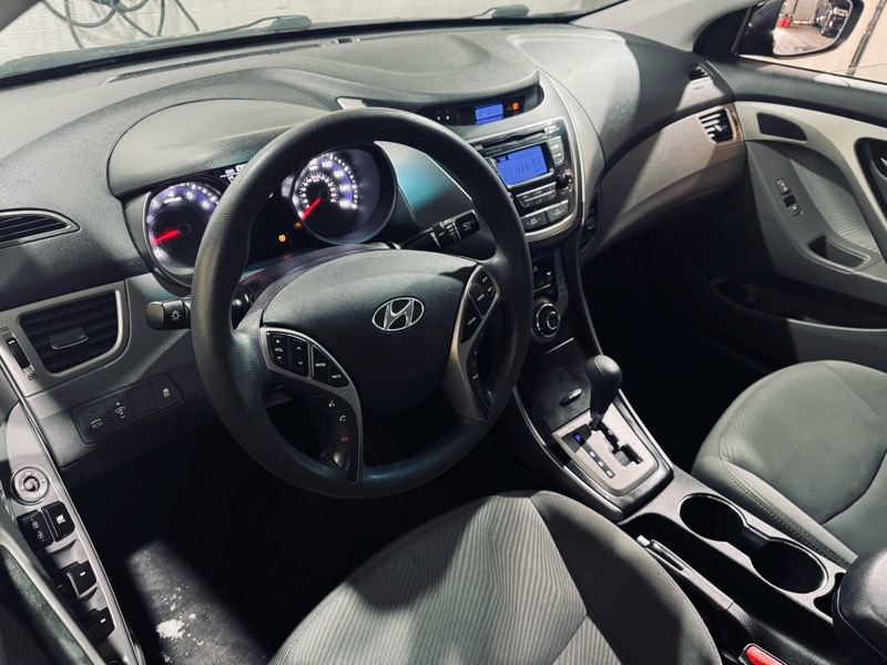 Hyundai Elantra Limited 2013