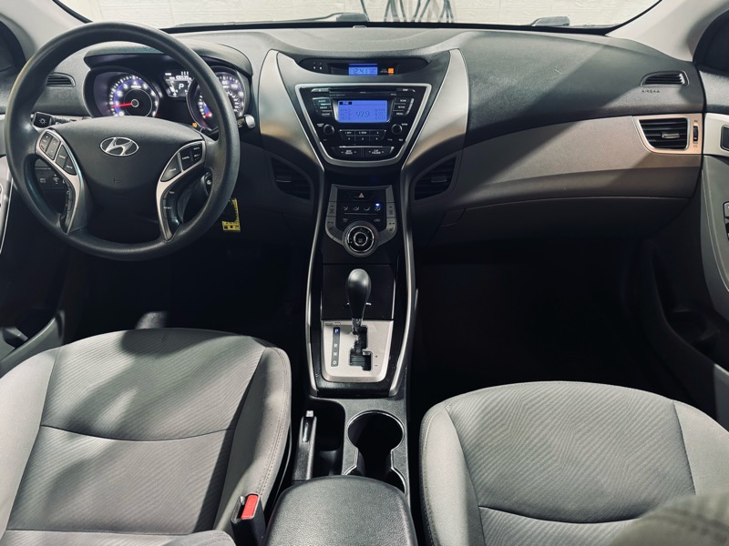 Hyundai Elantra Limited 2013