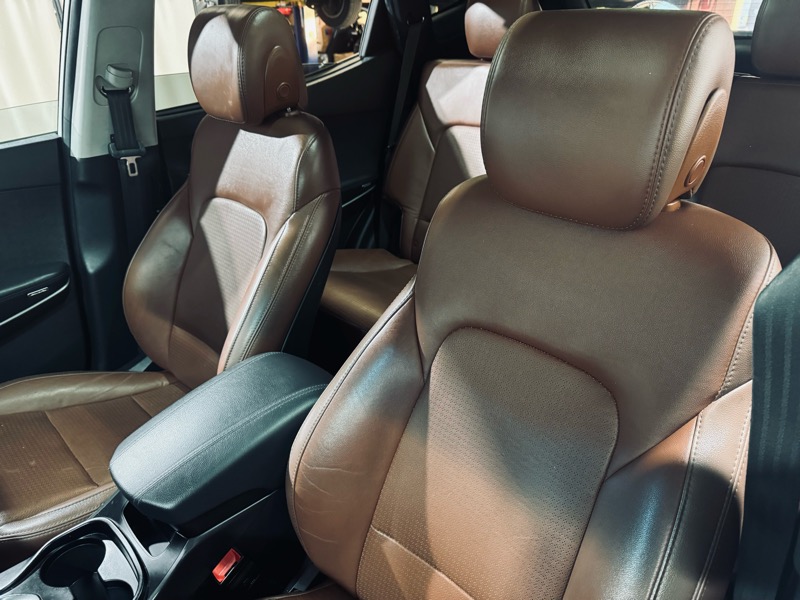 Hyundai Santa Fe  2013