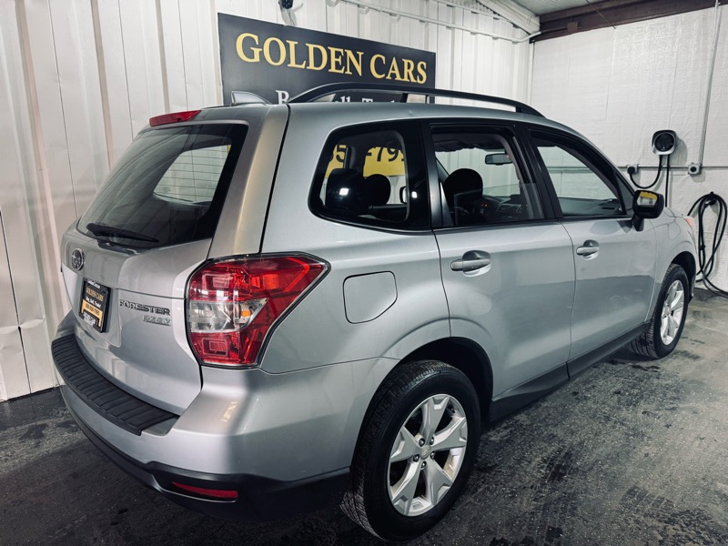 Subaru Forester 2.5i Premium PZEV CVT 2016