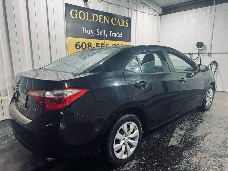 Toyota Corolla LE 2015
