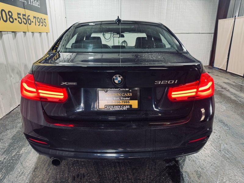 BMW 3-Series 320i xDrive Sedan 2016