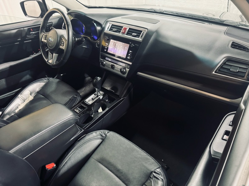 Subaru Legacy 2.5i Limited 2017