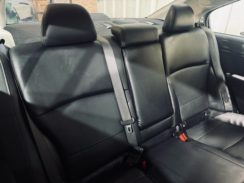 Subaru Legacy 2.5i Limited 2017