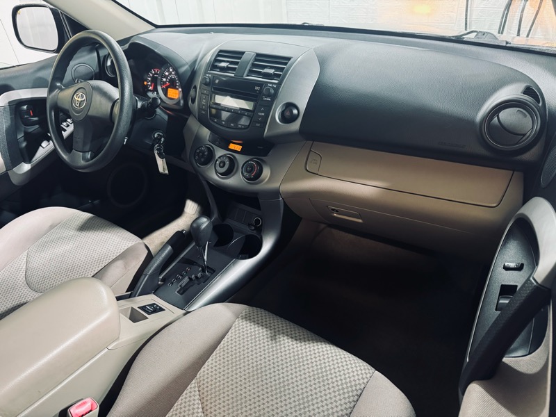 Toyota RAV4 Base 2007