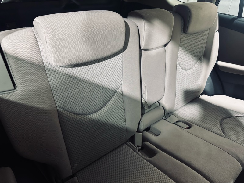 Toyota RAV4 Base 2007