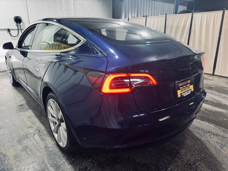 Tesla Model 3 Base 2018