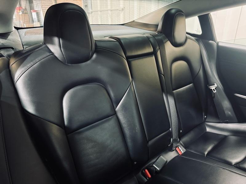 Tesla Model 3 Base 2018