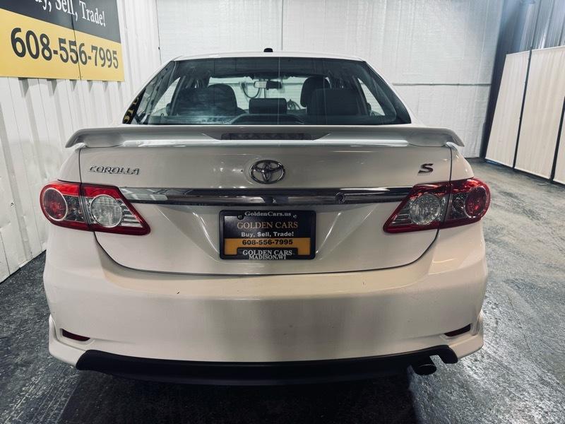 Toyota Corolla S 2013