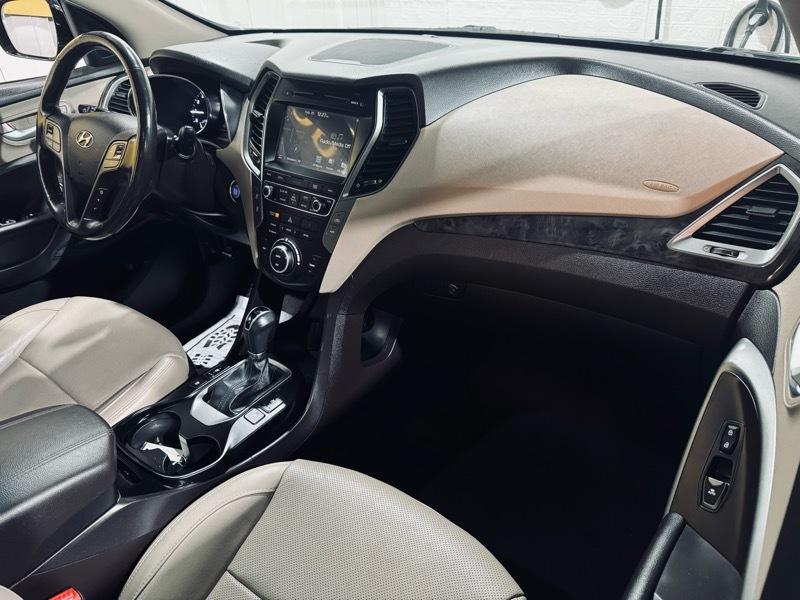 Hyundai Santa Fe  2017