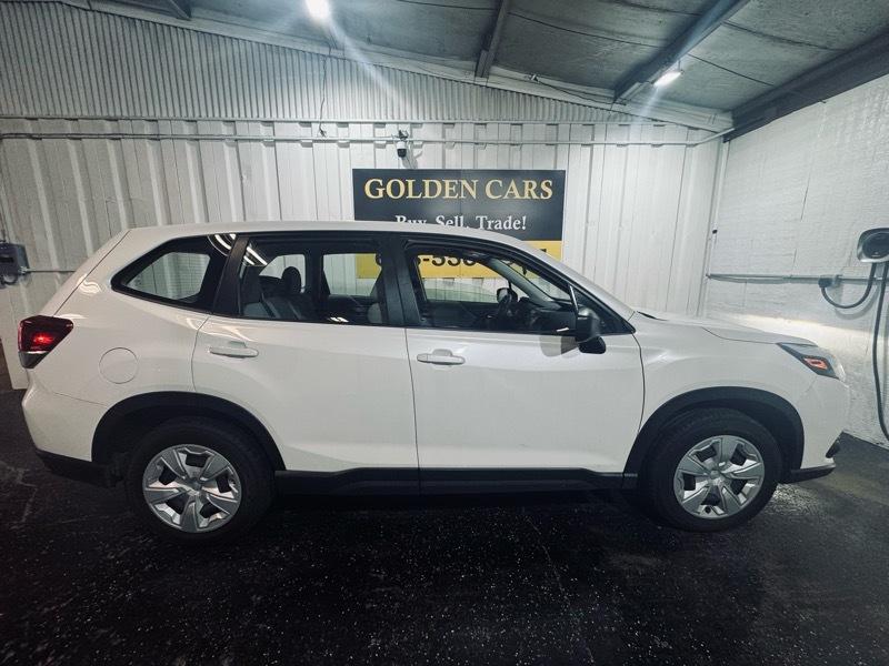 Subaru Forester Base 2023