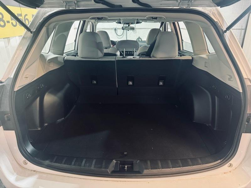 Subaru Forester Base 2023