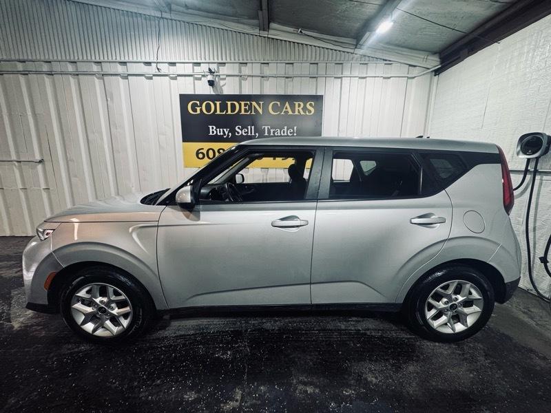 Kia Soul LX 2020