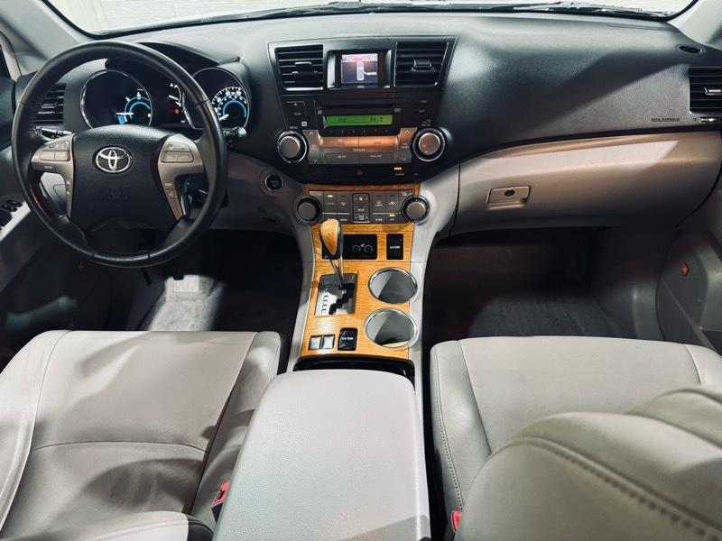 Toyota Highlander Hybrid Limited 4WD 2009
