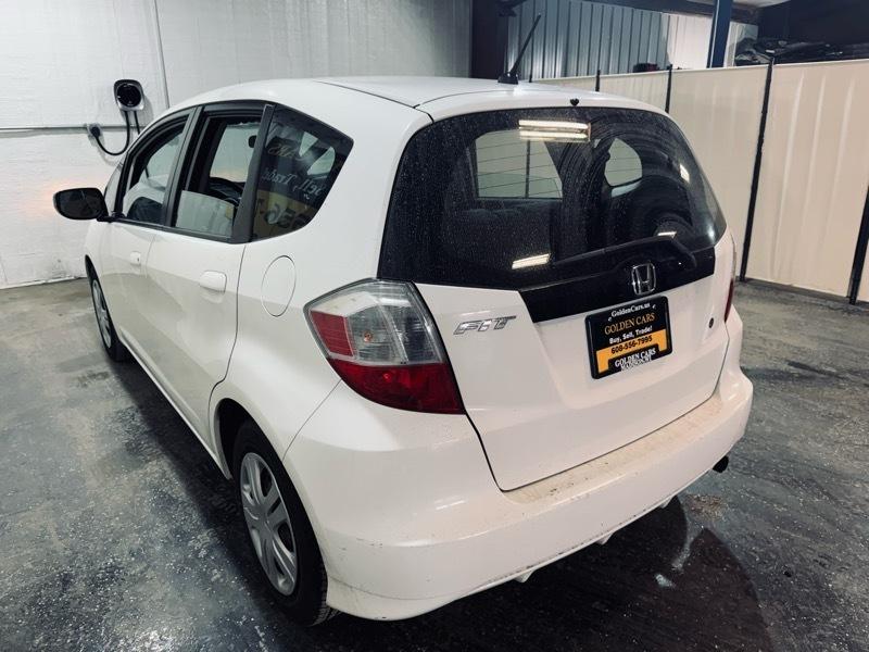 Honda Fit 5-Speed AT 2010