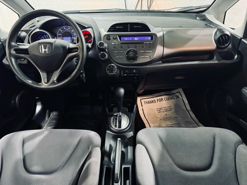 Honda Fit 5-Speed AT 2010
